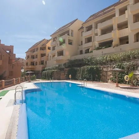 Duquesa Village 9,32,31 * Manilva