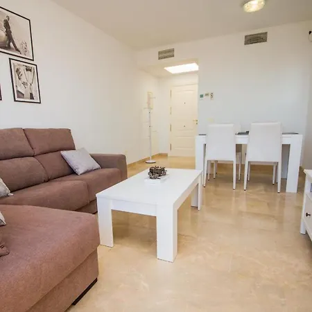 Апартаменты Duquesa Village 9,32,31